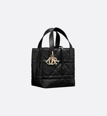 Small-sized Toujours Vertical Handbag "Waxed Black" - TGSIKIBW