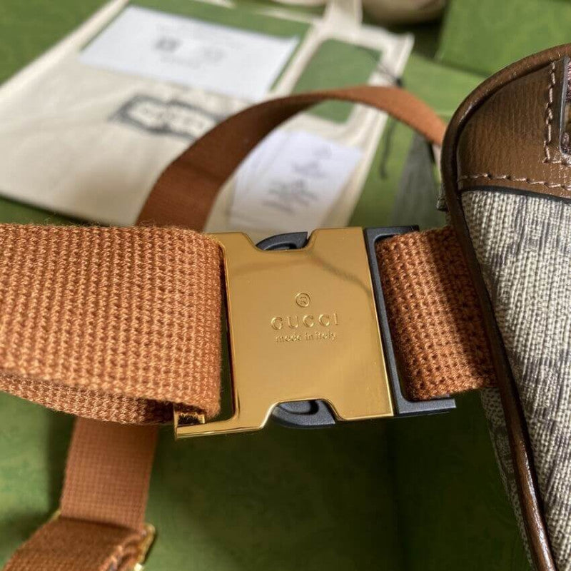 Belt Bag with Interlocking G in Brown GG Supreme 682933 - TGSIKIBW