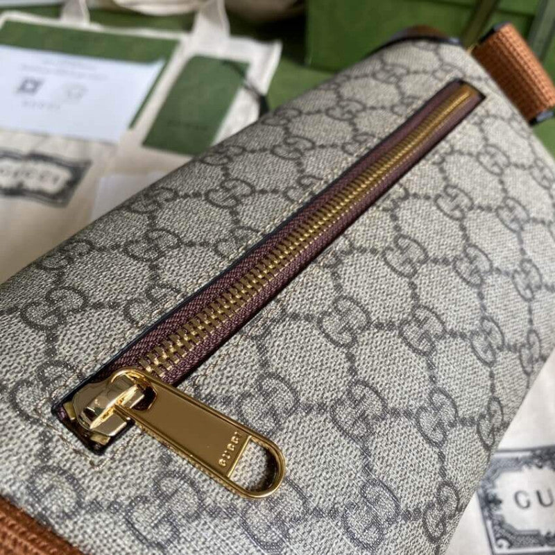 Belt Bag with Interlocking G in Brown GG Supreme 682933 - TGSIKIBW