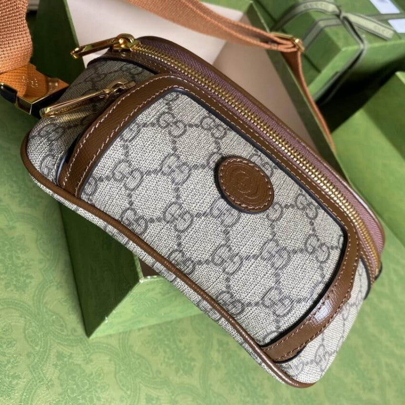 Belt Bag with Interlocking G in Brown GG Supreme 682933 - TGSIKIBW